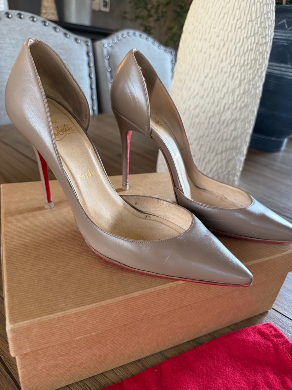 CHRISTIAN LOUBOUTIN Beige Iriza 100 Napa Leather Pumps 👠 39.5